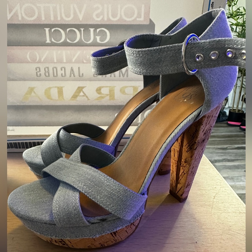 Women’s Platform Size 10